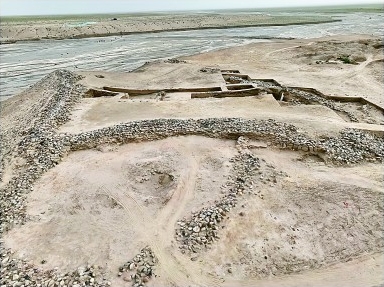 夏尔雅玛可布遗址:藏在柴达木盆地的文化枢纽 夏尔雅玛可布遗址:藏在柴达木盆地的文化枢纽