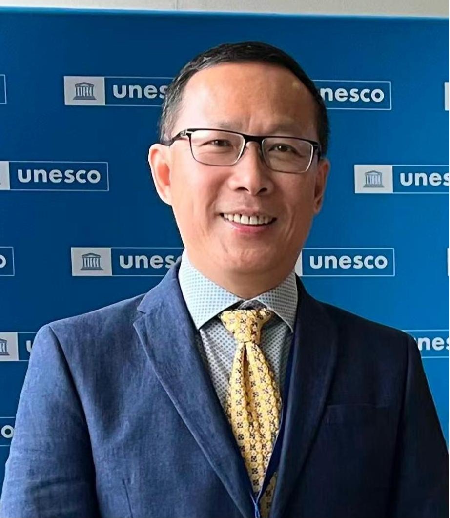 MILAN.COM创新论坛第二千零四十五讲：A Discussion on the Practice of Reasoning in Chinese Mathematics: Mei Wending’s 方程論 Fangcheng lun, a Treatise on Solving “Systems of Linear Equations”