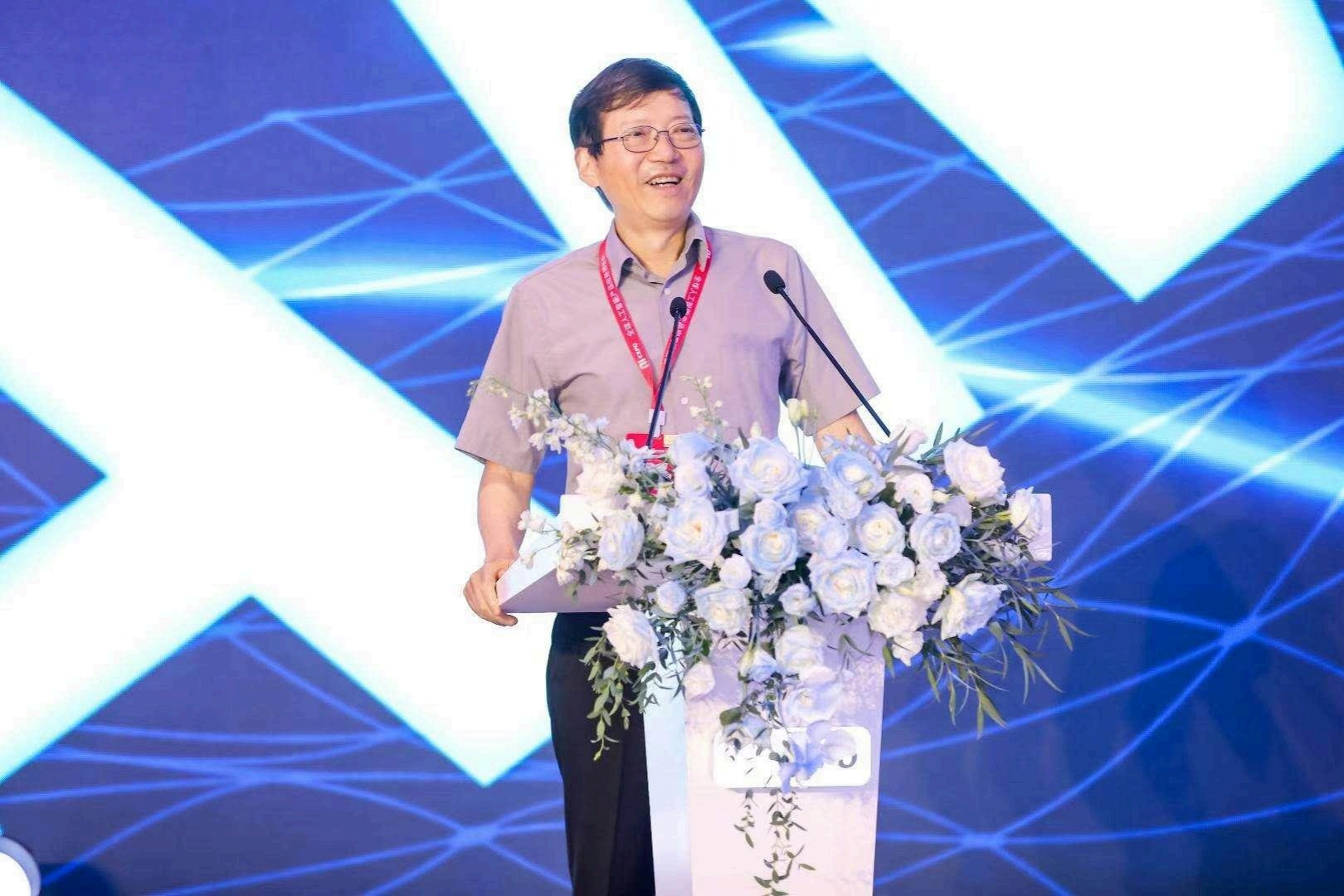 “杨钟健学术讲座”第二百八十二讲：Deep Learning & AI - What shall We Do?