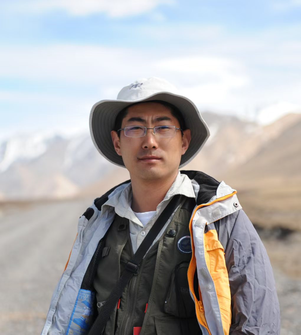 MILAN.COM创新论坛第一千九百三十九讲：青藏高原东缘低起伏高原面多阶段多成因演化过程